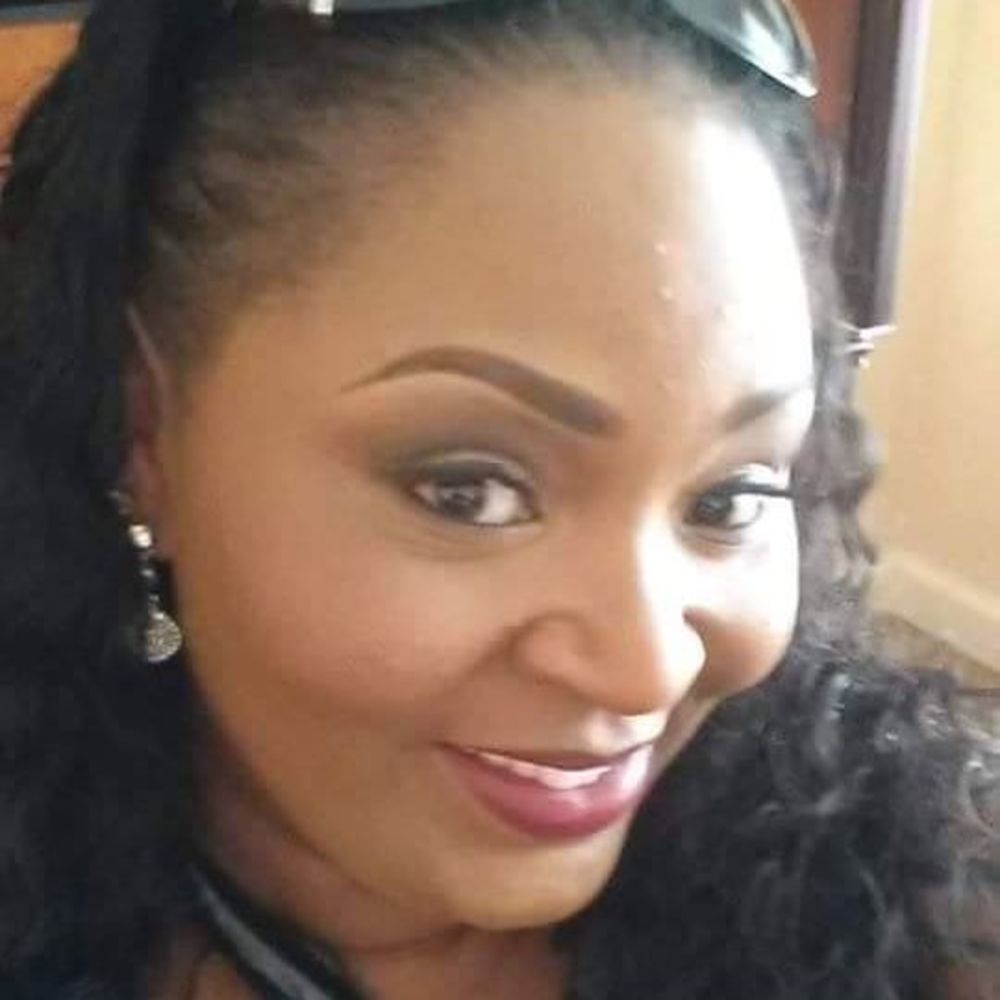 Meet your Posher, Toni